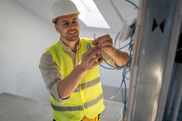Best Licensed Electrician  in Reedspt, OR